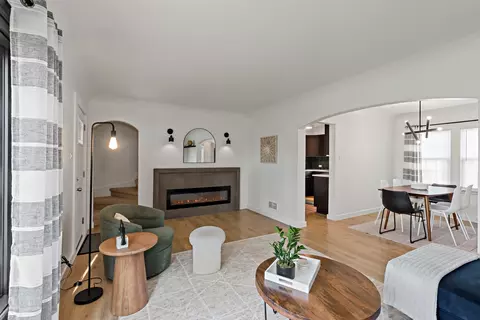 Living - 3634 177th St, Lansing, IL 60438 photo 3 of 3