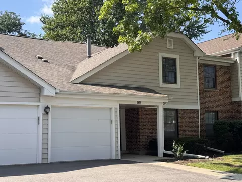 98 Marble Hill Ct #B2, Schaumburg, IL 60193