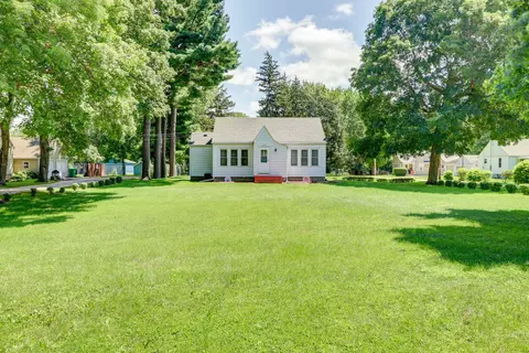 215 Emmons Ave, Rock Falls, IL 61071