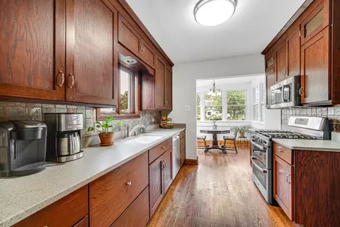 Kitchen - 856 Margret St, Des Plaines, IL 60016 photo 3 of 4