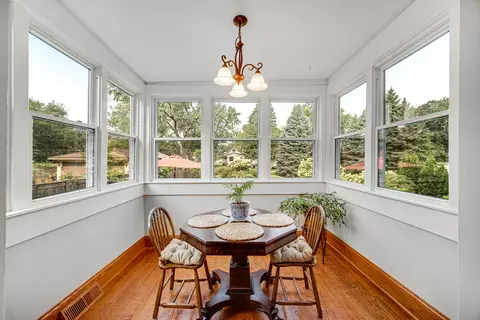 Dining - 856 Margret St, Des Plaines, IL 60016 photo 4 of 4