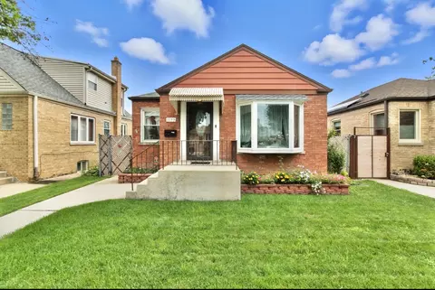 3755 N Page Ave, Chicago, IL 60634
