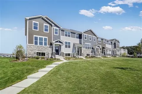 103 Harvest Ln, West Dundee, IL 60118