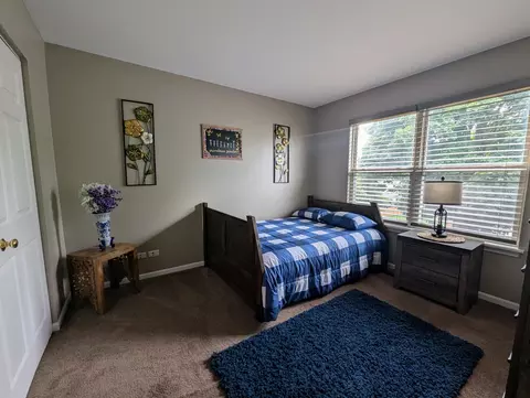 1230 Spring Creek Rd, Elgin, IL 60120 photo 13