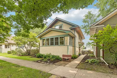 1134 S Scoville Ave, Oak Park, IL 60304