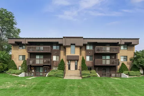 107 Caterpillar Dr #3D, Joliet, IL 60436