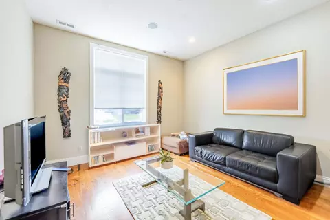 74 E Pershing Rd #2, Chicago, IL 60653 photo 18