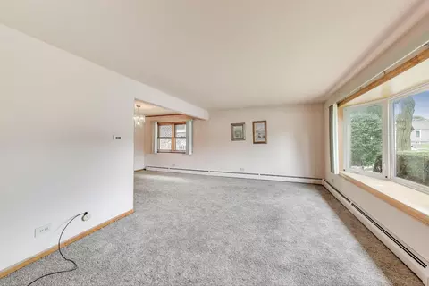 4121 Maple Ave, Lyons, IL 60534 photo 2