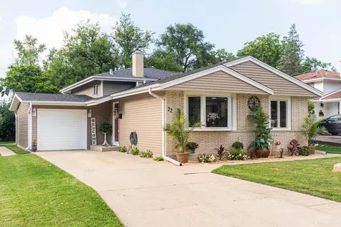 22 W Prairie Ave, Lombard, IL 60148