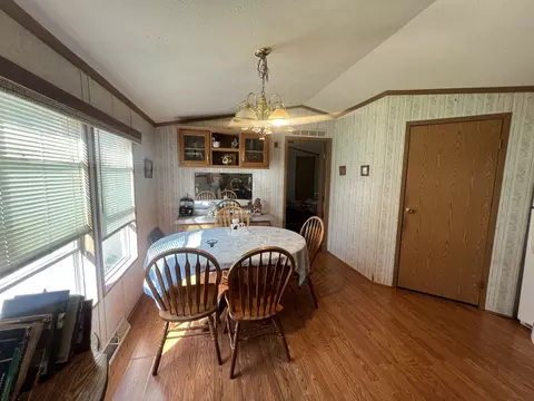 27 Aspen St, Minooka, IL 60447 photo 4