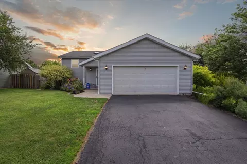 1418 16th Ave, Belvidere, IL 61008