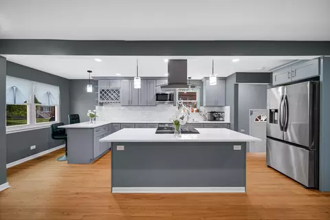 Kitchen - 445 W 98th St, Chicago, IL 60628 photo 4 of 5