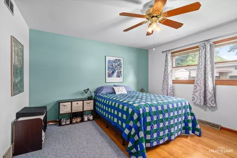 Bedroom - 1165 Crestview Dr, Elgin, IL 60123 photo 1 of 2