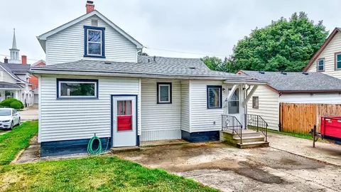 Exterior - 452 Pine St, Marseilles, IL 61341 photo 3 of 4
