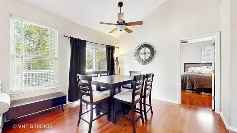 Dining - 376 Willow Rd, Lakemoor, IL 60051 photo 1 of 3