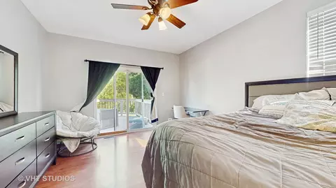 Bedroom - 376 Willow Rd, Lakemoor, IL 60051 photo 2 of 2