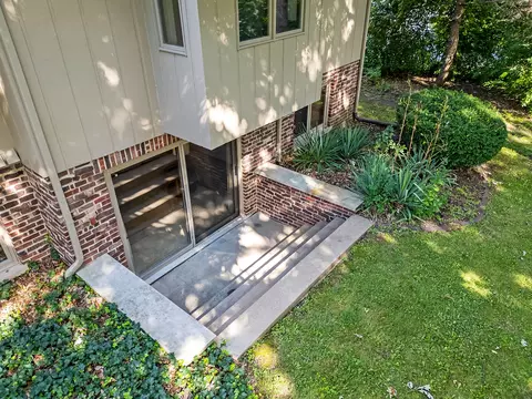 Other - 8141 Ridgepointe Dr, Burr Ridge, IL 60527 photo 8 of 8