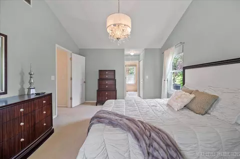 Bedroom - 1439 Huntcliff Rd, Bartlett, IL 60103 photo 5 of 5