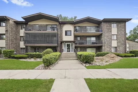 13521 Le Claire Ave #72, Crestwood, IL 60418