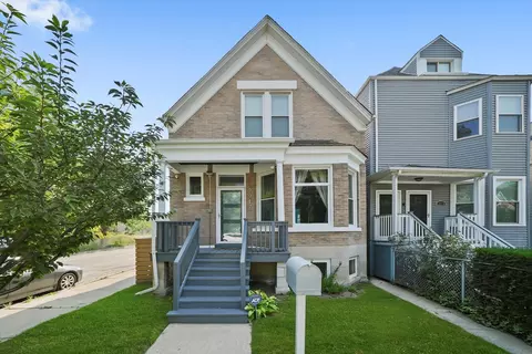 2917 N Richmond St, Chicago, IL 60618