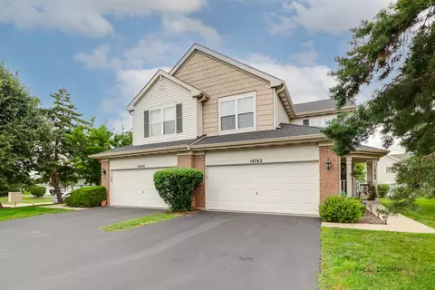 10762 Cape Cod Ln, Huntley, IL 60142