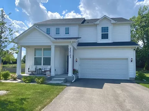 22723 W Elizabeth St, Kildeer, IL 60047