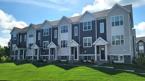6610 Linden Trl #E, Wonder Lake, IL 60097
