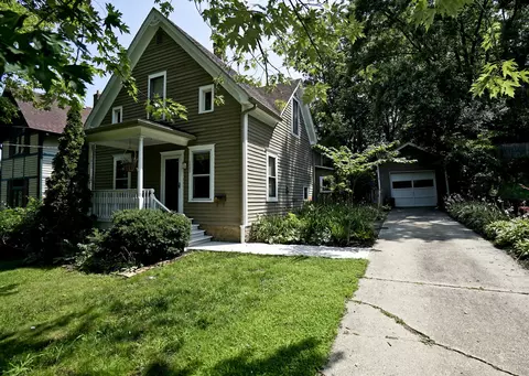1005 C St, Rockford, IL 61107