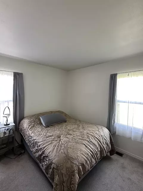 Bedroom - 623 Fourth Ave, Dixon, IL 61021 photo 2 of 3