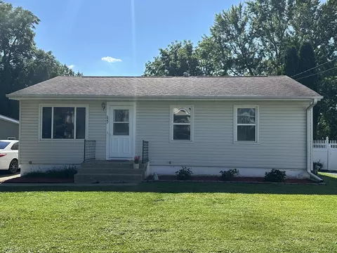 623 Fourth Ave, Dixon, IL 61021