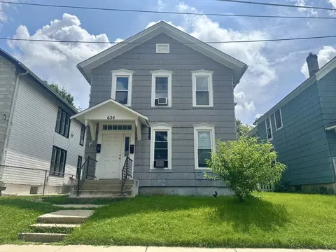 624 S Lincoln Ave, Aurora, IL 60505