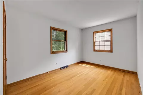 26 W266 Tomahawk Dr, Wheaton, IL 60189 photo 10
