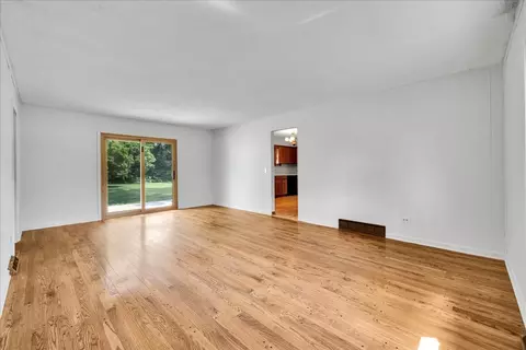 26 W266 Tomahawk Dr, Wheaton, IL 60189 photo 26