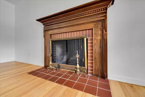 26 W266 Tomahawk Dr, Wheaton, IL 60189 photo 9