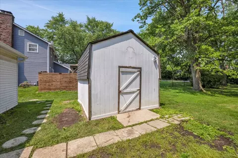 26 W266 Tomahawk Dr, Wheaton, IL 60189 photo 47