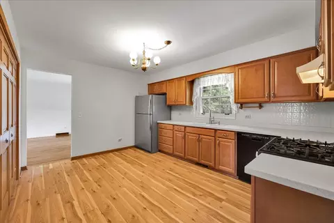 26 W266 Tomahawk Dr, Wheaton, IL 60189 photo 16