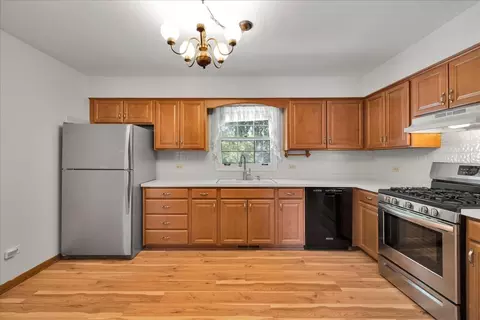 26 W266 Tomahawk Dr, Wheaton, IL 60189 photo 19
