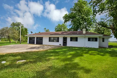 41 W625 Us Highway 20, Hampshire, IL 60140
