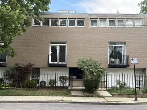 5555 S Harper Ave, Chicago, IL 60637