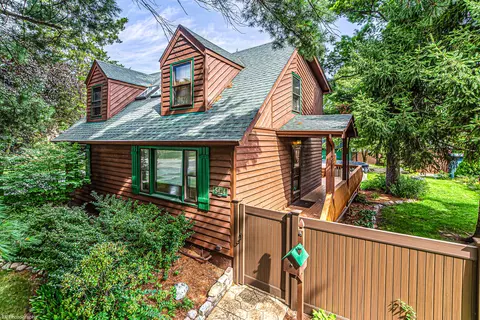 5424 Otto Pl, Oak Lawn, IL 60453