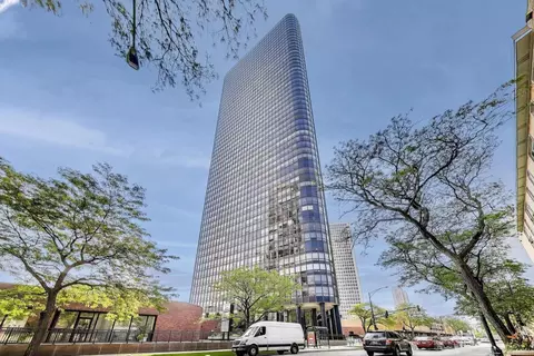 5415 N Sheridan Rd #1401, Chicago, IL 60640