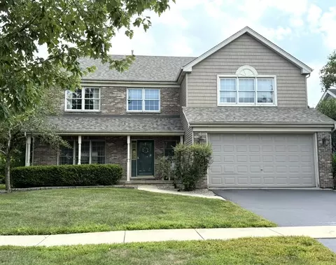 39 W507 Newton Sq, Geneva, IL 60134