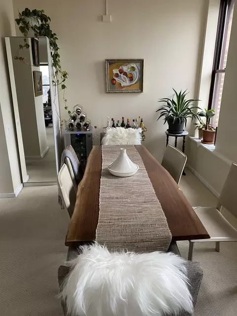 Dining - 40 E 9th St #1802, Chicago, IL 60605 photo 1 of 1