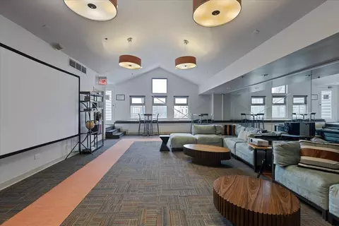Living - 40 E 9th St #1802, Chicago, IL 60605 photo 5 of 9