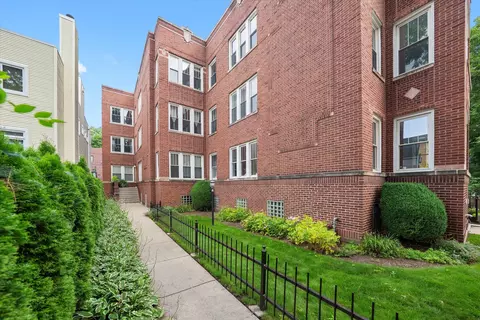 1648 W Edgewater Ave #2, Chicago, IL 60660