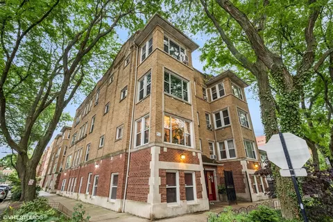 7657 N Greenview Ave #1, Chicago, IL 60626