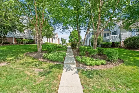 Exterior - 2122 Concord Dr, Mchenry, IL 60050 photo 2 of 7