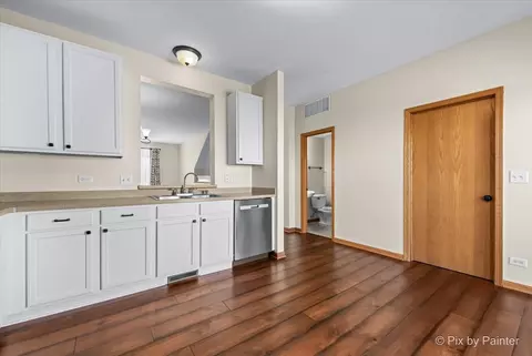 Kitchen - 2122 Concord Dr, Mchenry, IL 60050 photo 2 of 2