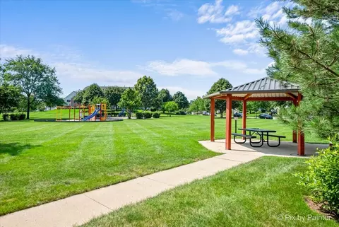 Exterior - 2122 Concord Dr, Mchenry, IL 60050 photo 7 of 7