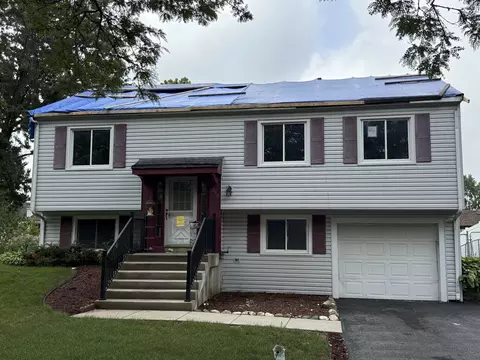 256 Mccook Ct, Bartlett, IL 60103